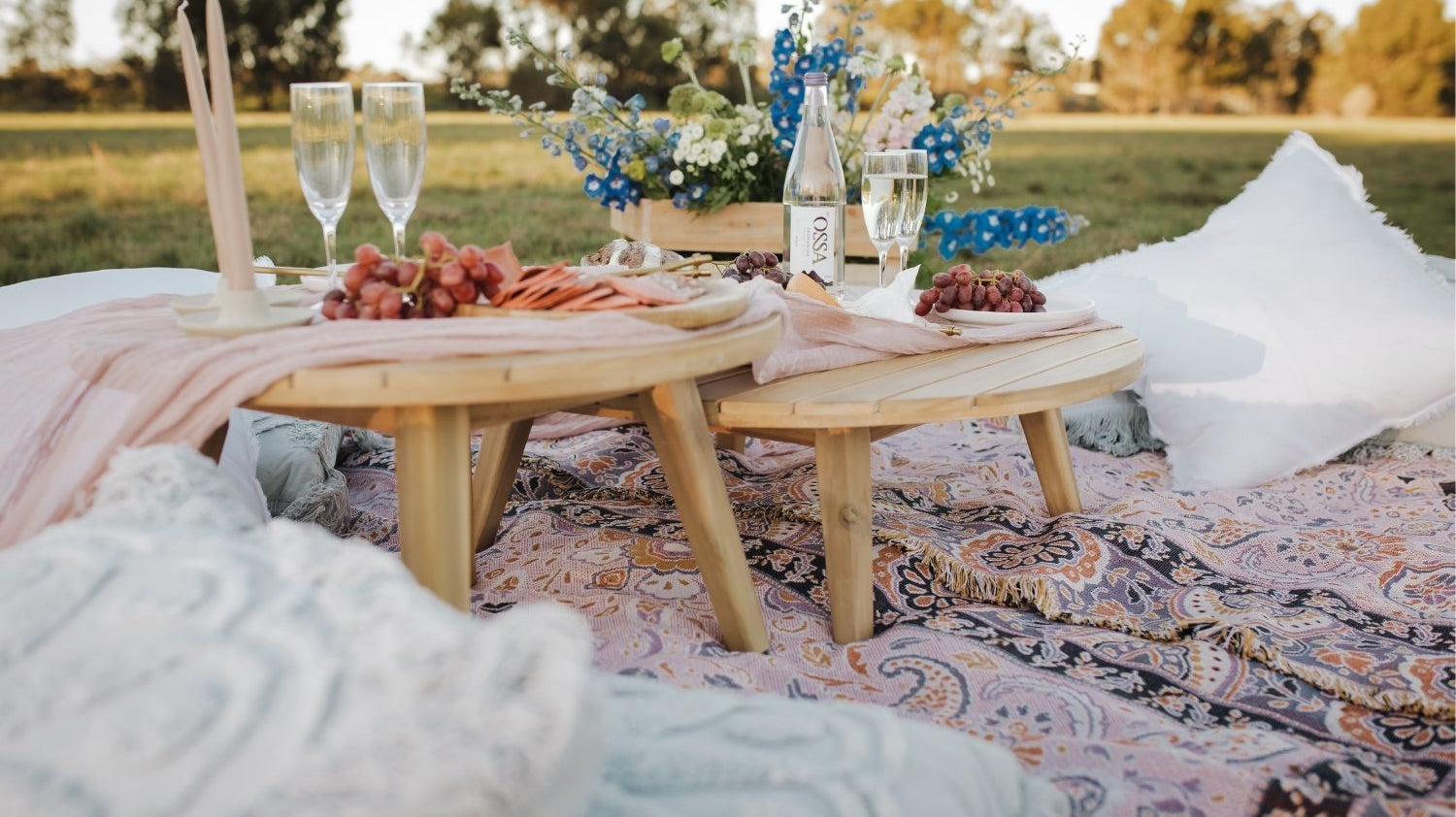 How To Host The Ultimate Boho Picnic Soiree - Isla In Bloom