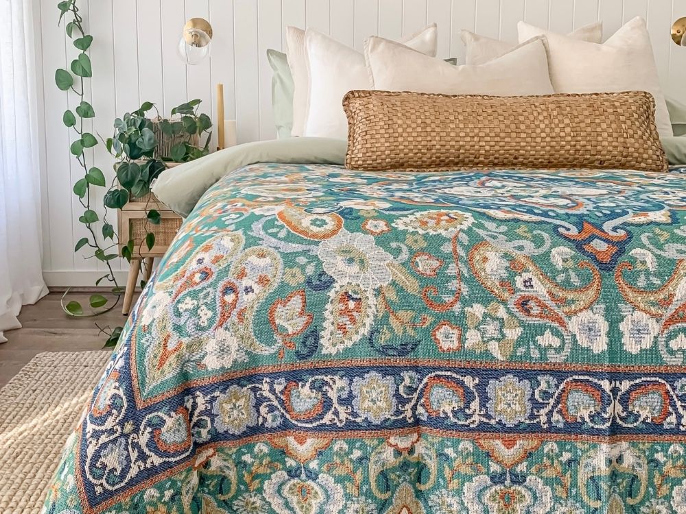 colourful-woven-throws-56.jpg