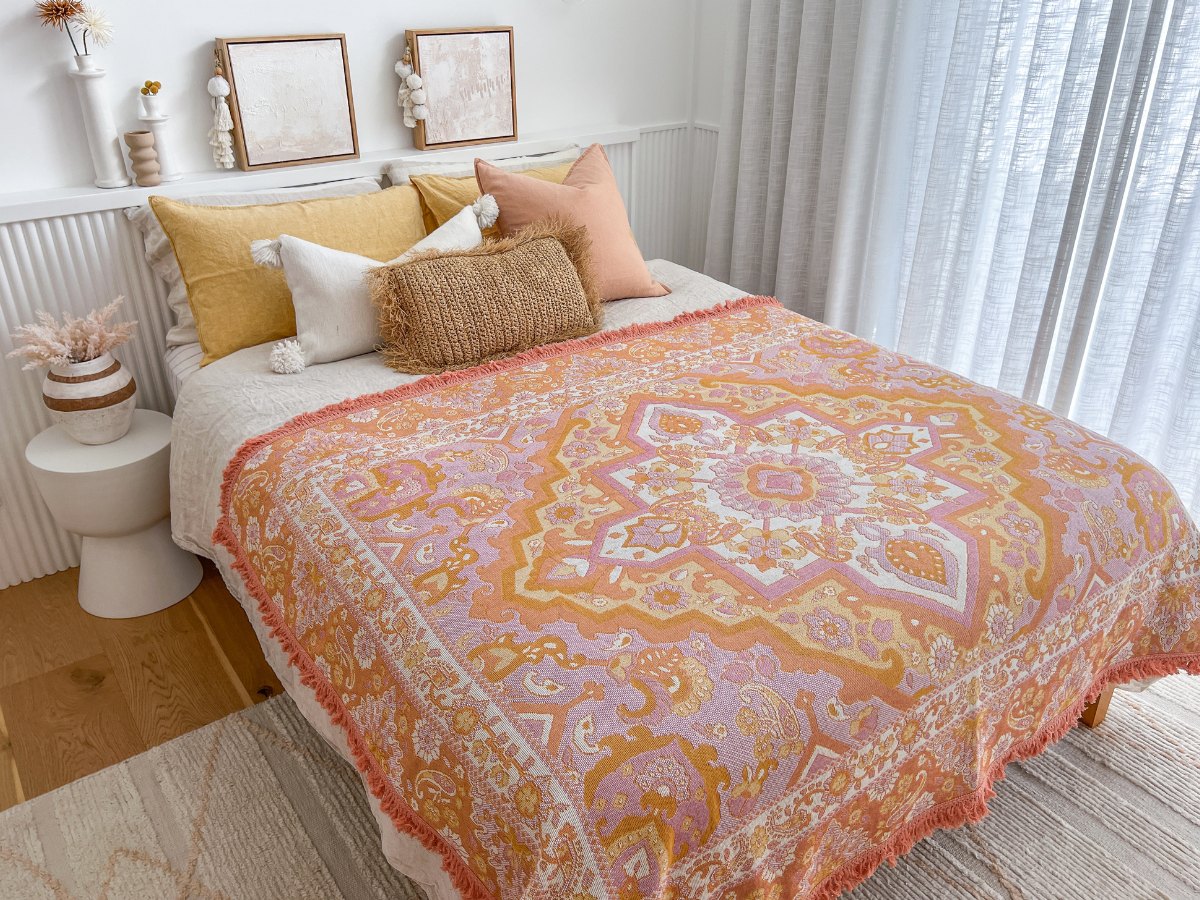 colourful-woven-throws-75.jpg