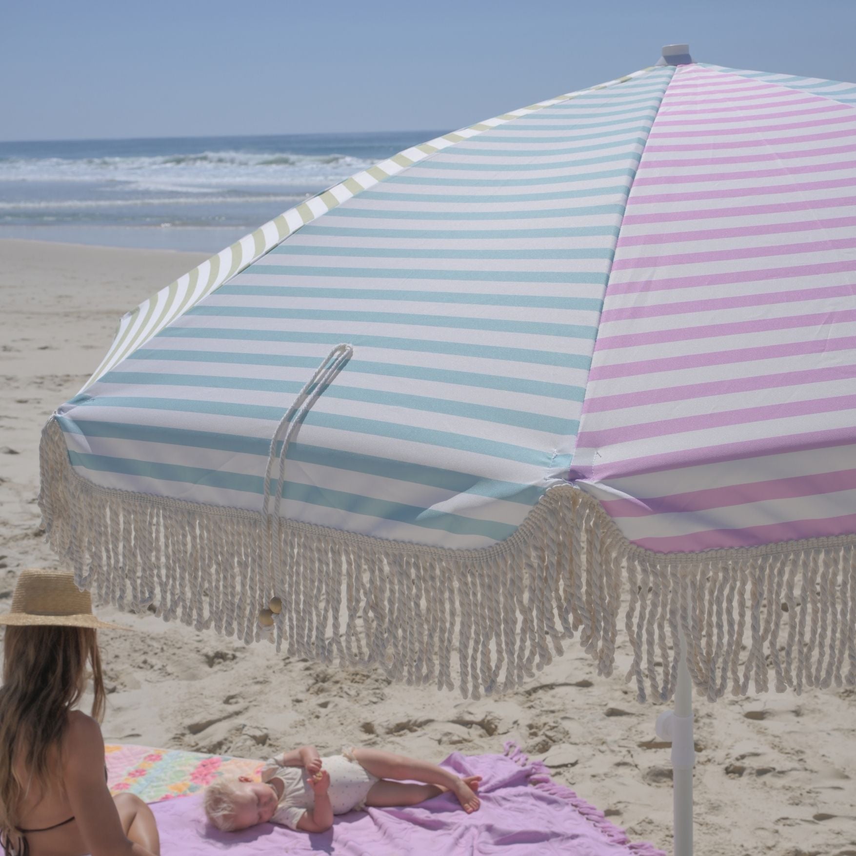 Cove Splice Beach Umbrella