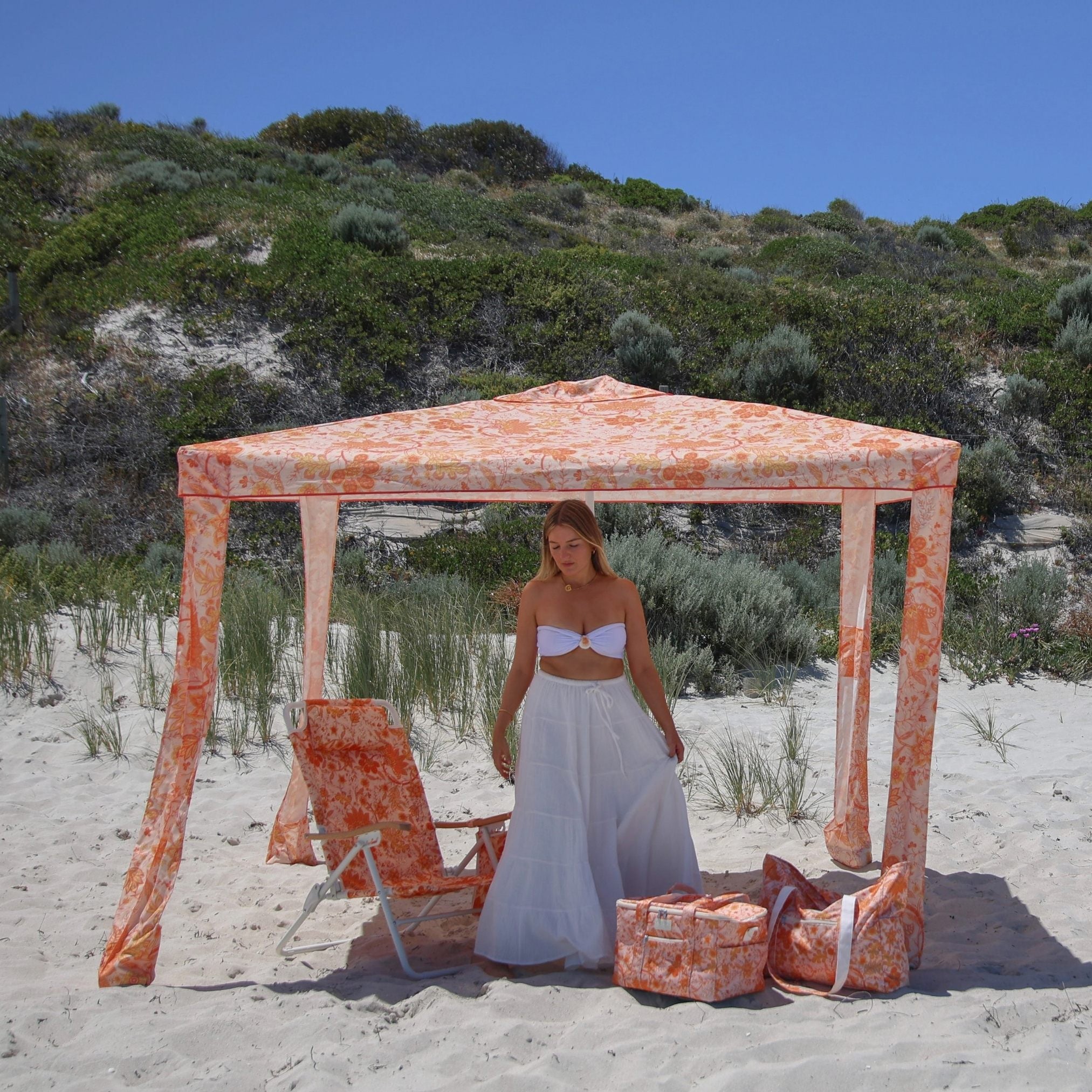 Del Sol Beach Cabana