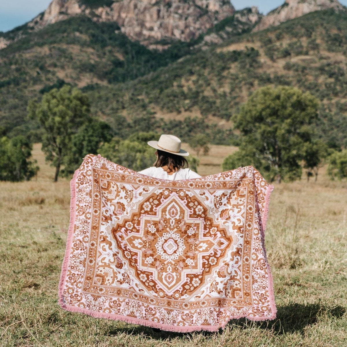 Unique Picnic Rug Picnic Blankets | Boho Picnic Rugs | Woven Throws – ISLA Label Australia