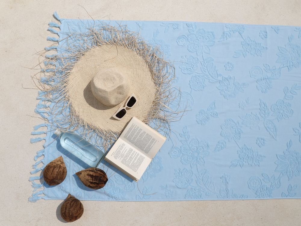 difference-between-beach-towel-and-regular-towels-2.jpg