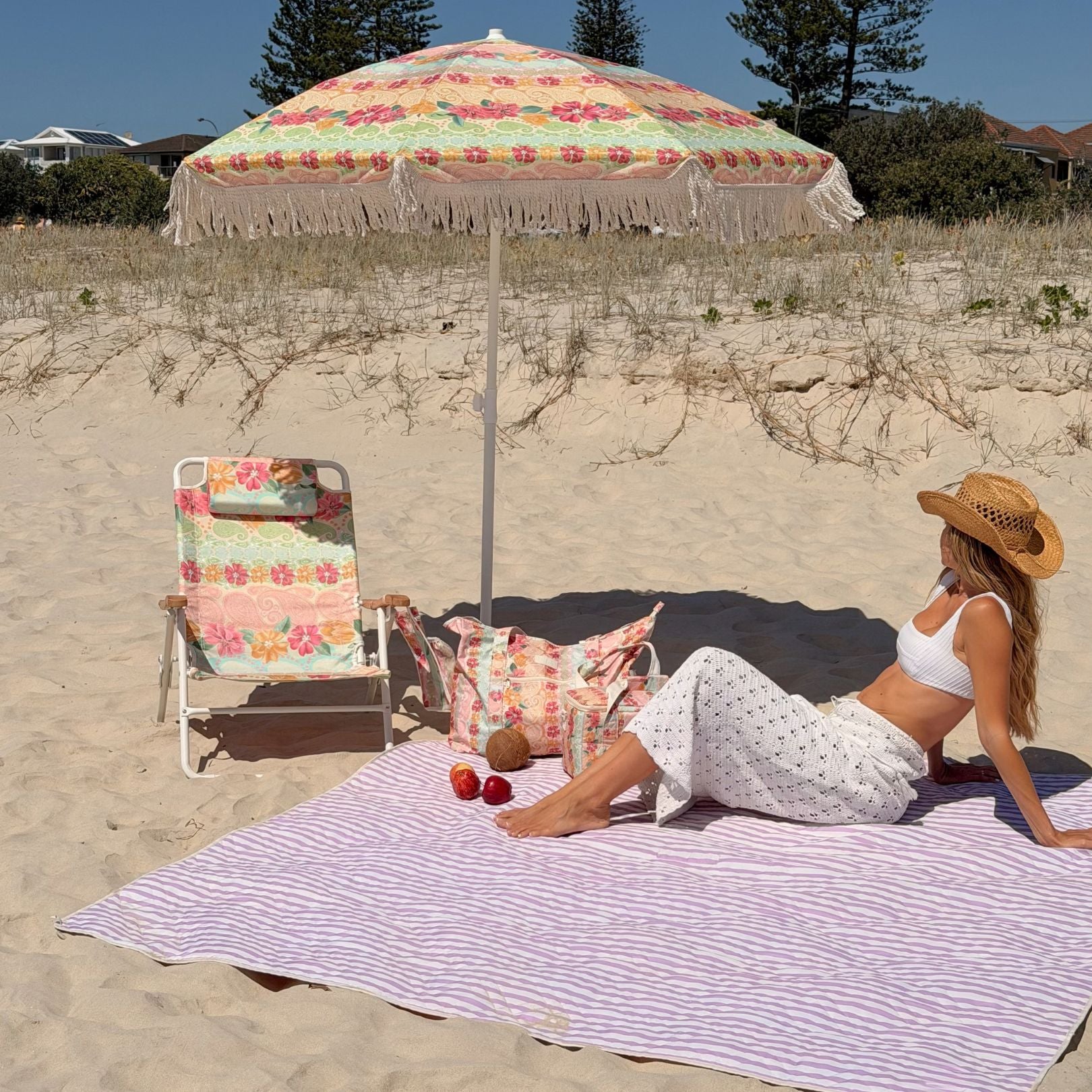 fiesta-beach-umbrella-4.jpg
