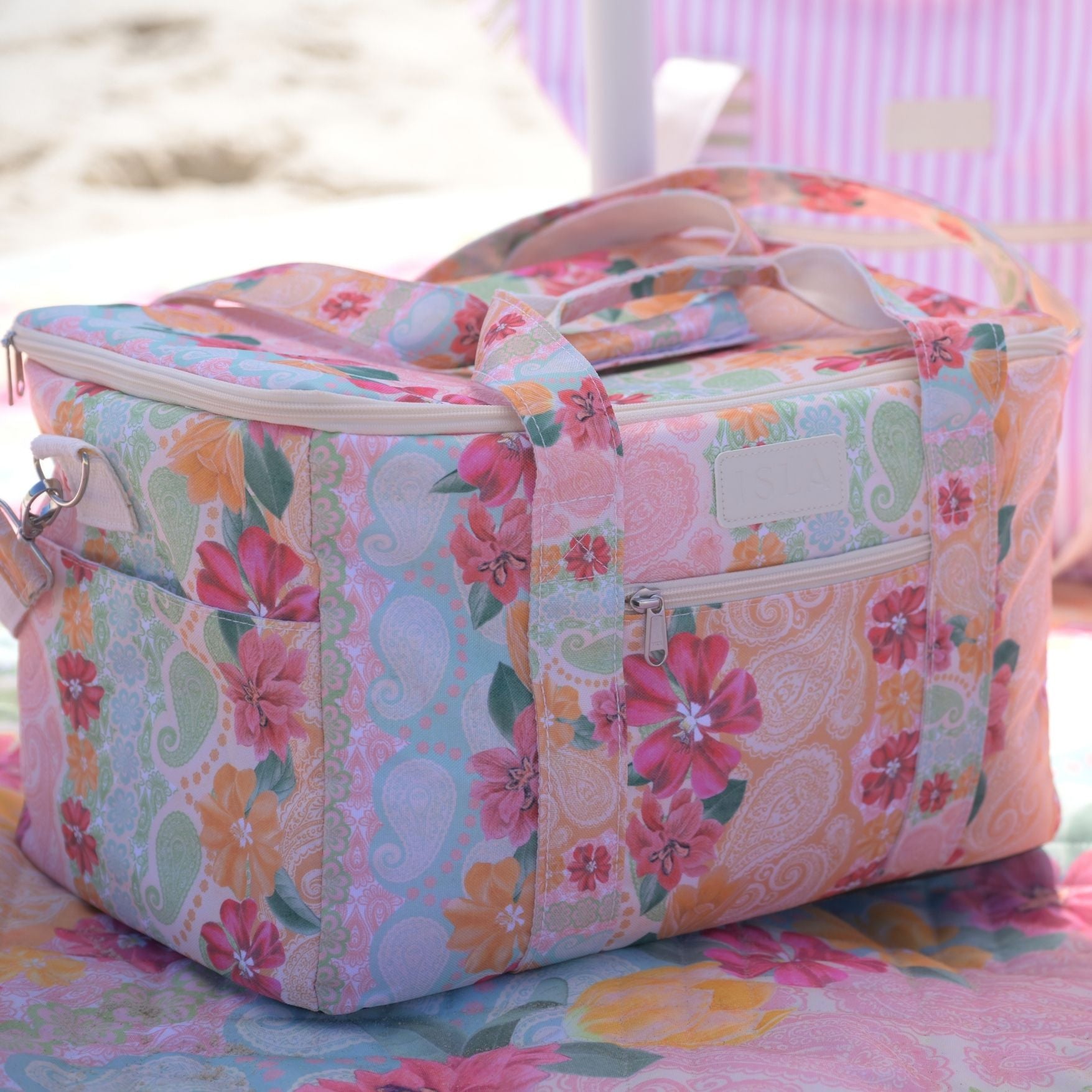 fiesta-large-cooler-bag-02.jpg