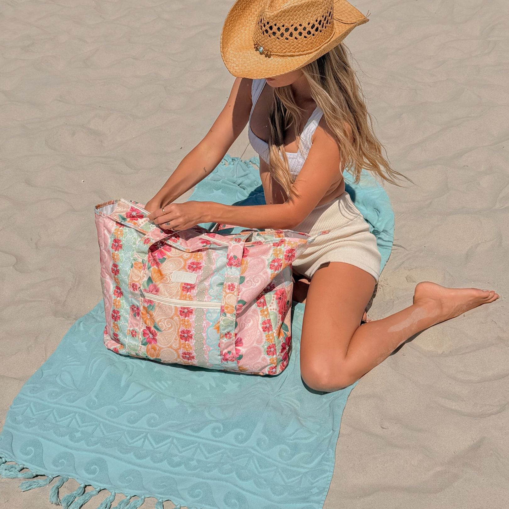 Fiesta Beach Umbrella Bundle