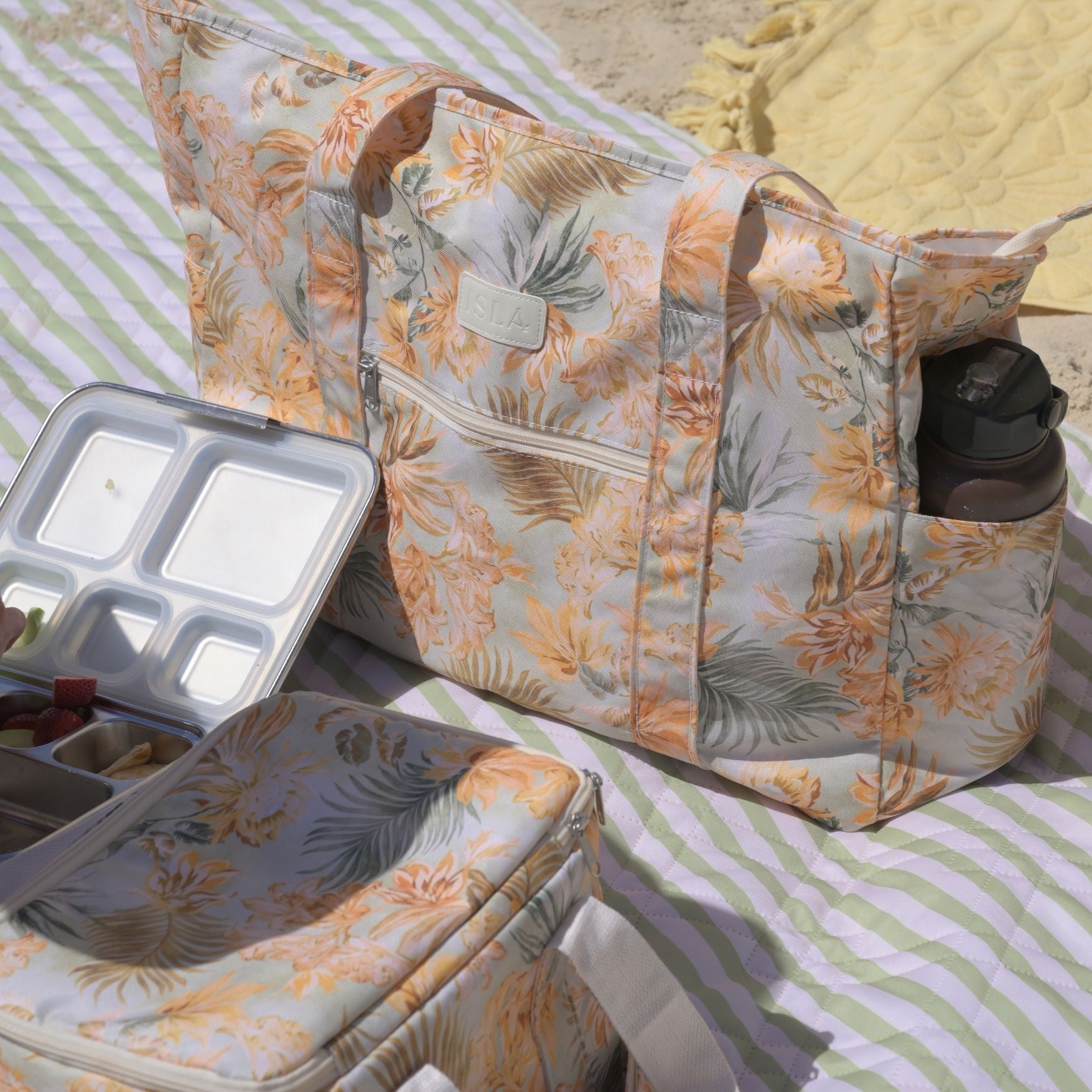 Maui Beach Umbrella Bundle