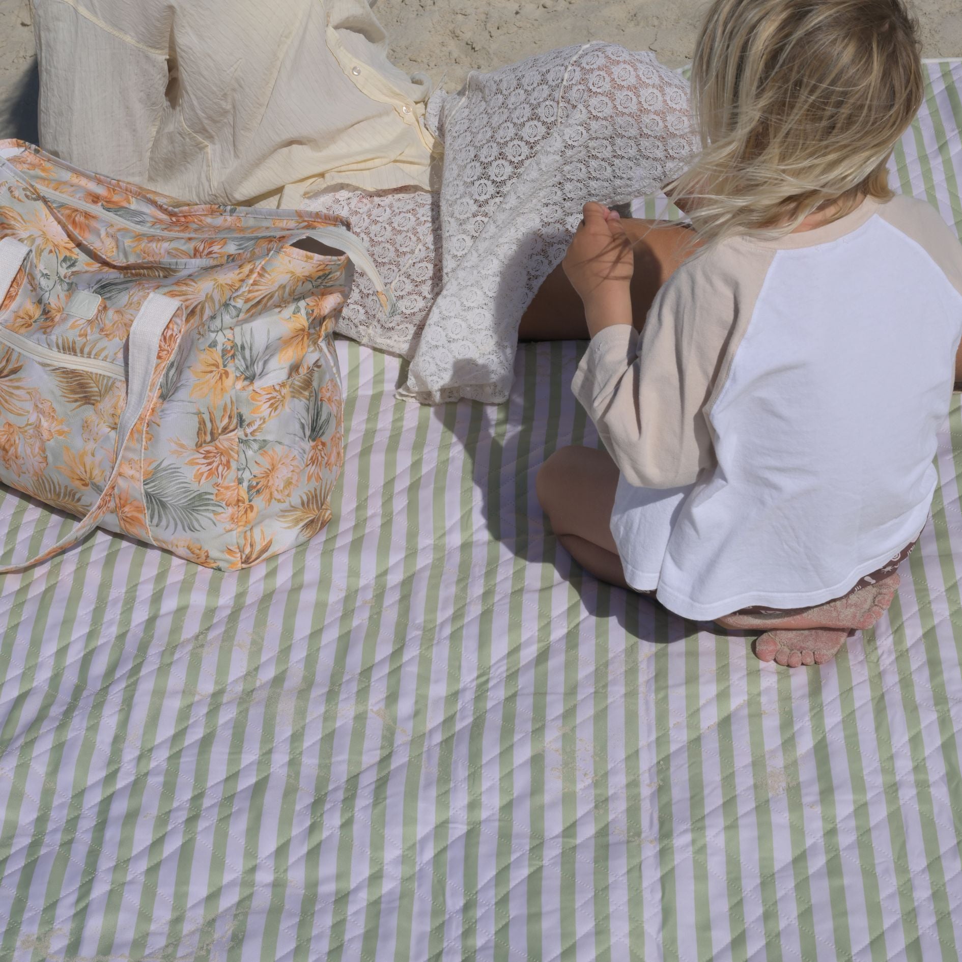 Maui Reversible Waterproof Picnic Rug XL