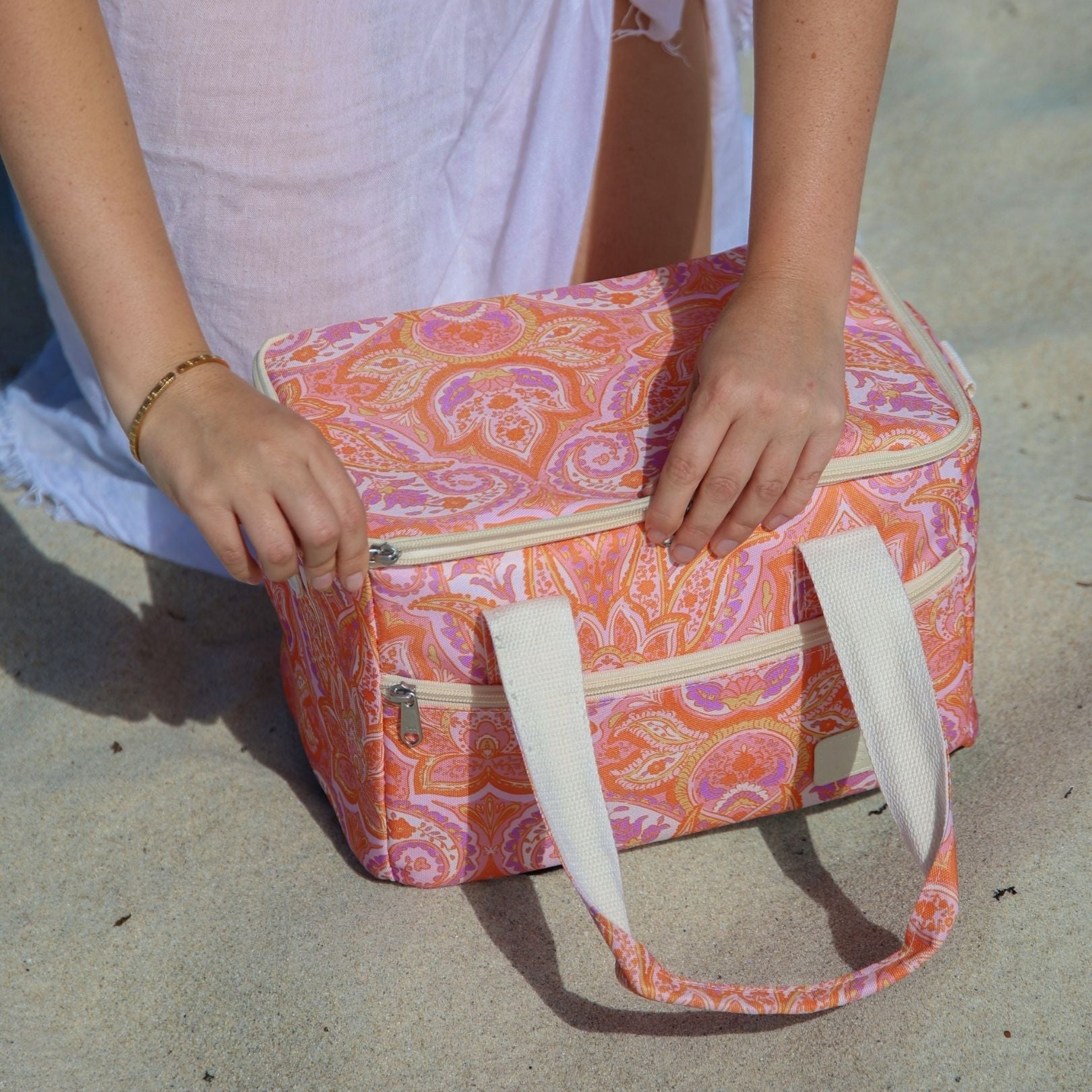 paisley-small-cooler-bag-2.jpg