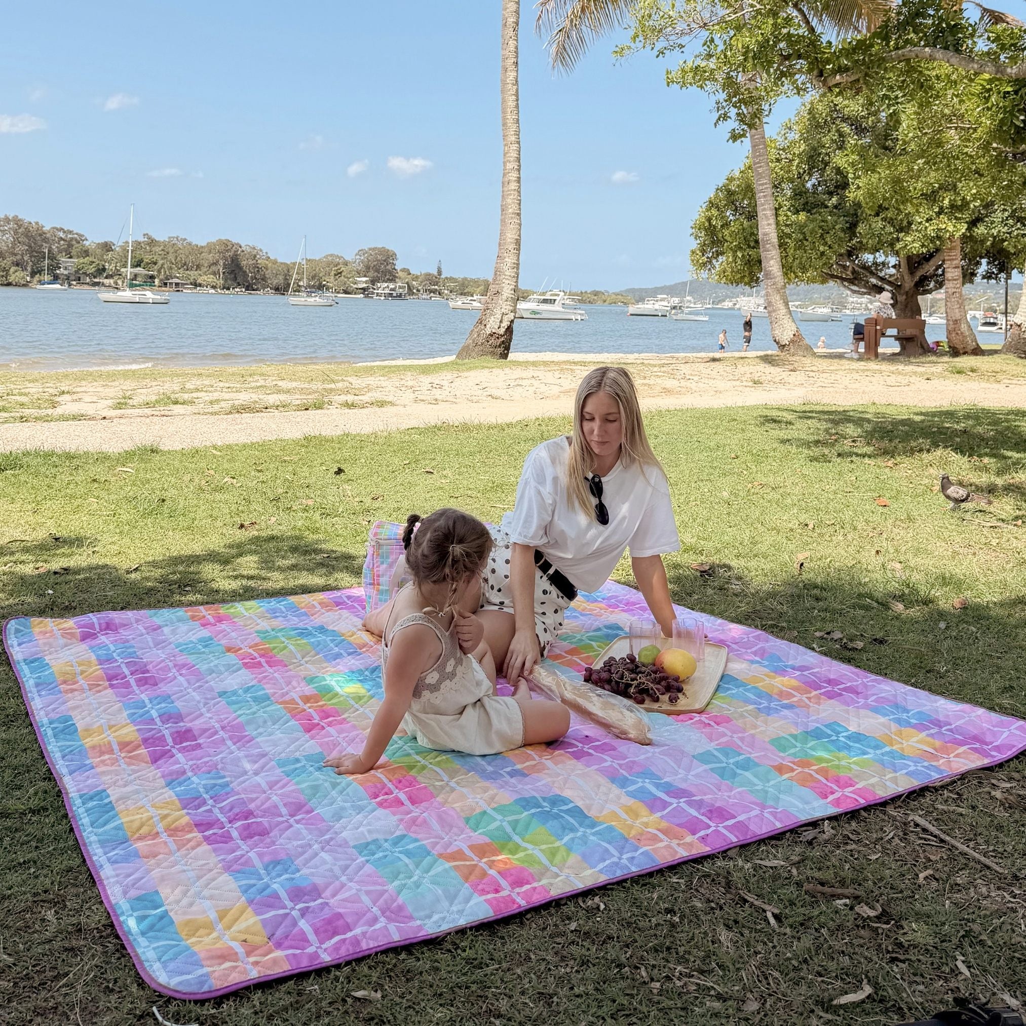 Soirée Waterproof Picnic Rug