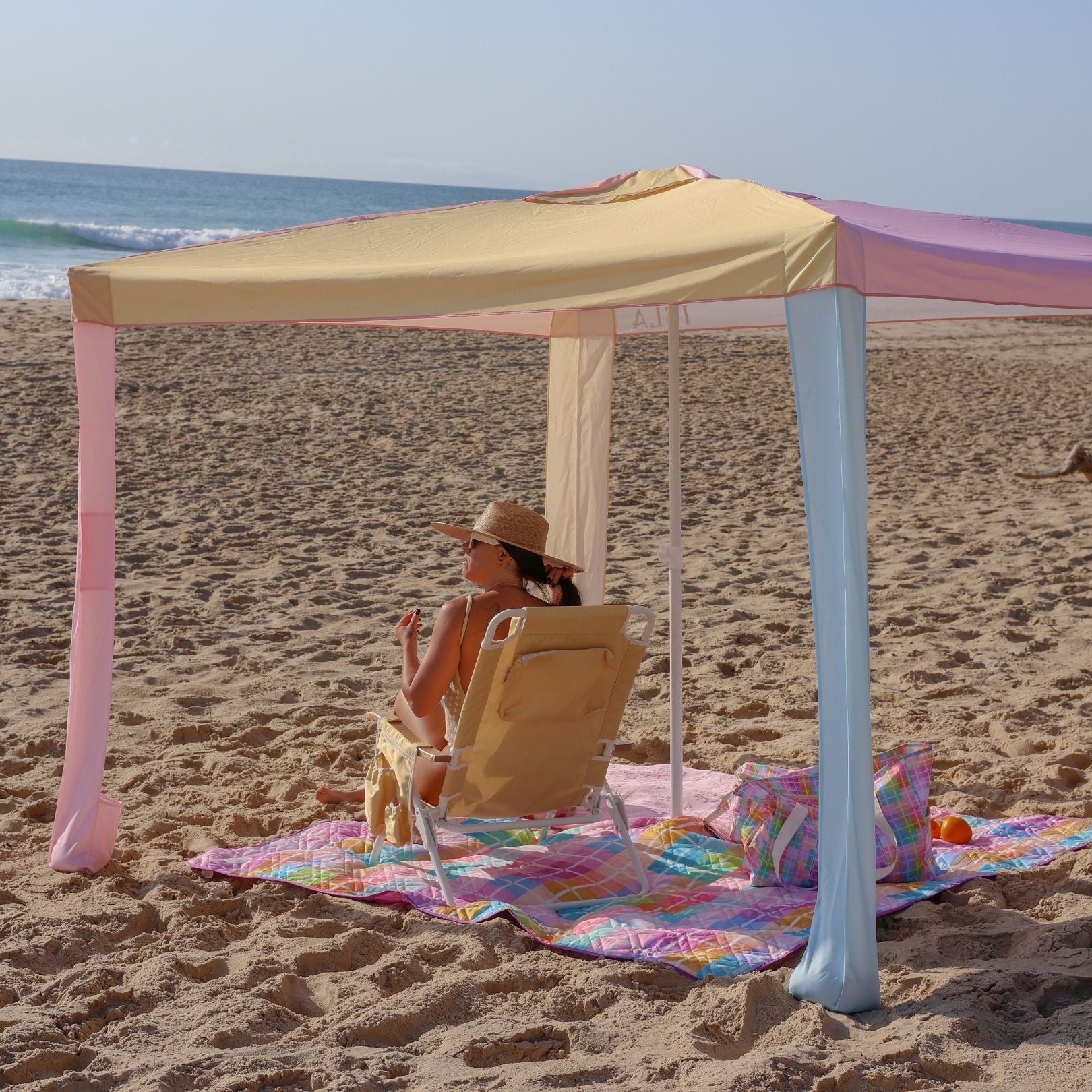 sorbet-beach-cabana-2_d06e2342-f0f7-4686-9a71-6e4759609468.jpg