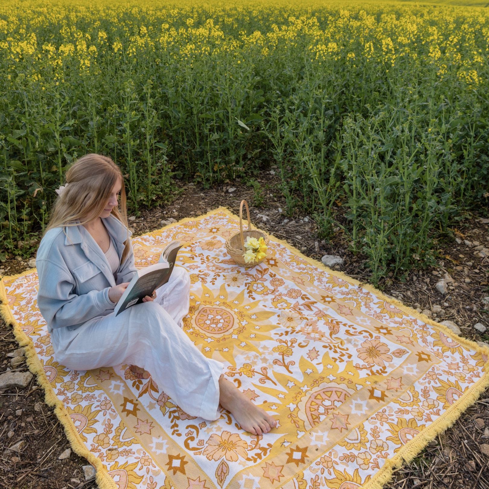 Vacanza Woven Picnic Rug XL